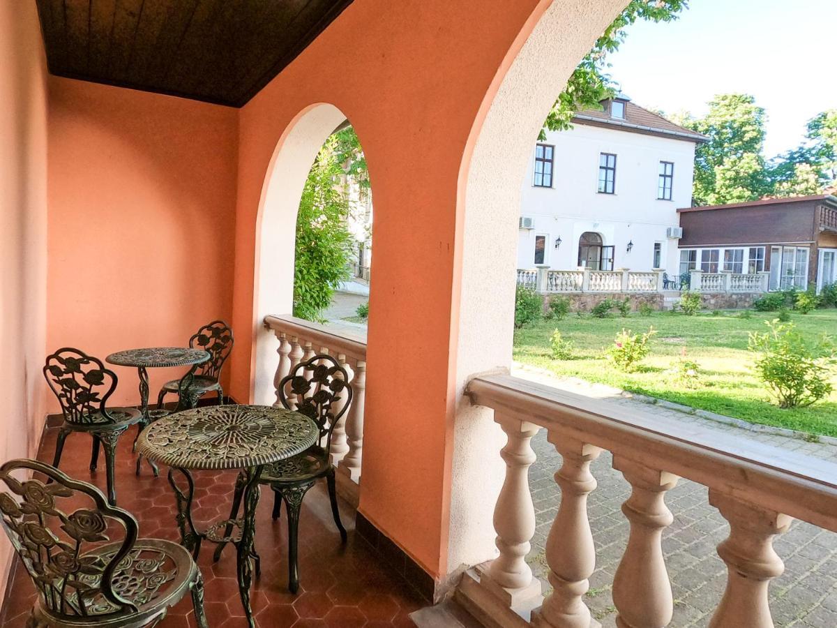 Gosztonyi Villa Шиофок Экстерьер фото