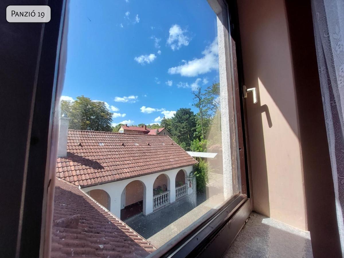Gosztonyi Villa Шиофок Экстерьер фото